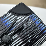  Understated everyday bag front view 7