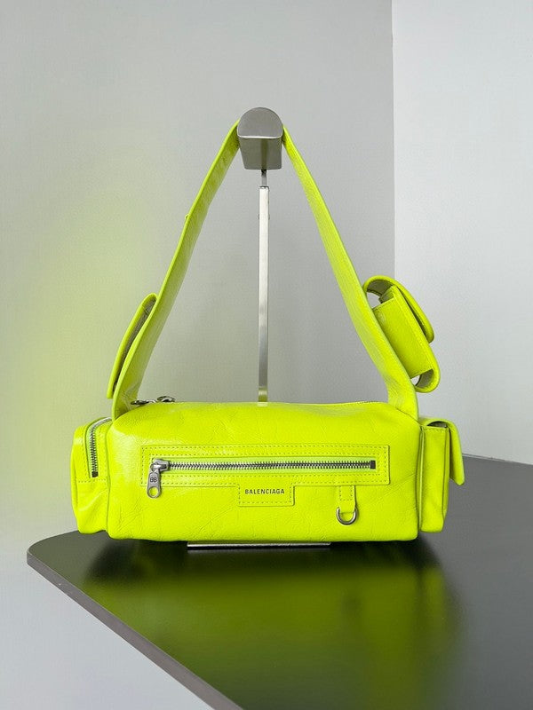 Zivas Charm Sleek Silhouette Fashion Handbag (Elevated Accessory Essential) – Lifestyle Shot