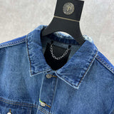 Three-quarter angle view of Balenciaga luxury piece style No.119