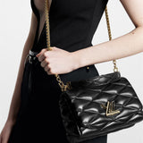  shoulder bag interior and compartment view 45