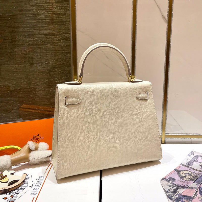 Side view of streamlined structured handbag