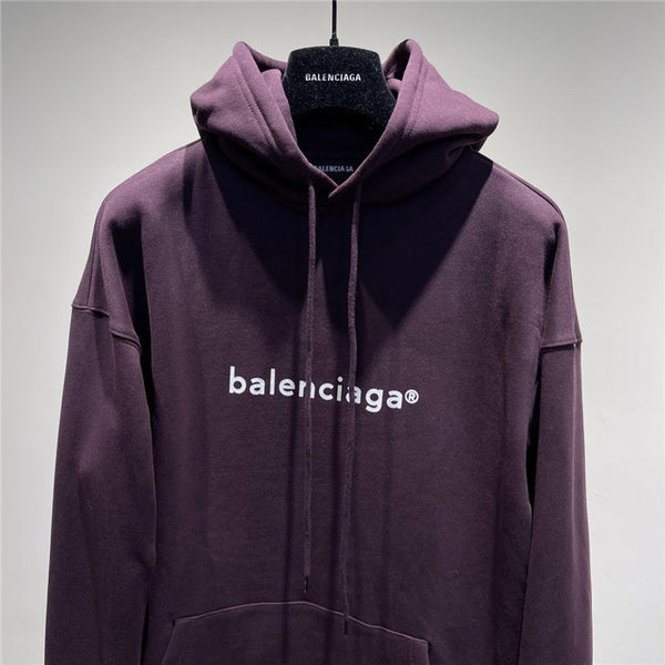 Three-quarter angle view of Balenciaga luxury piece style No.418