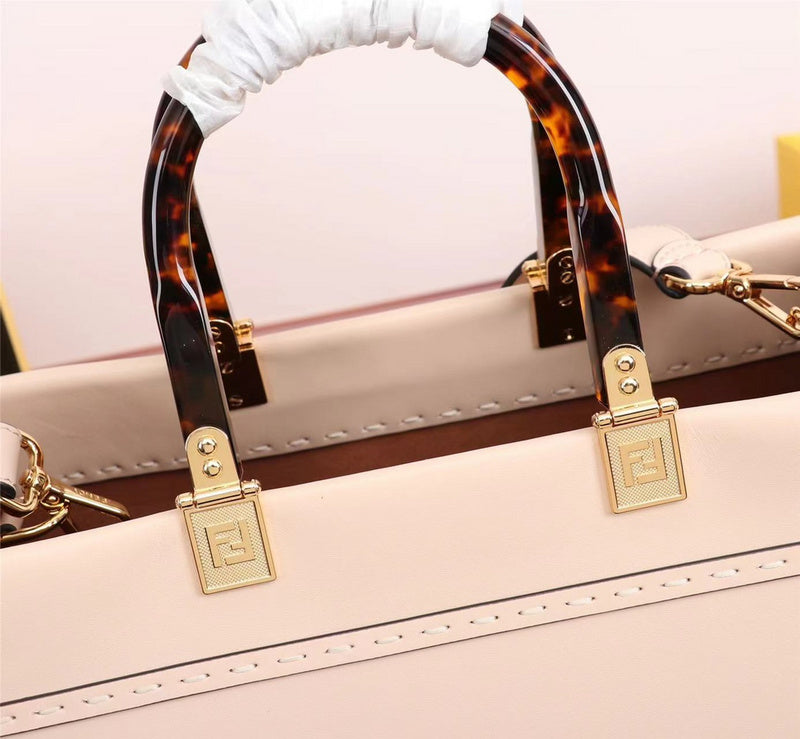 Ziva's Charm handbag – carry view (Standard Size)