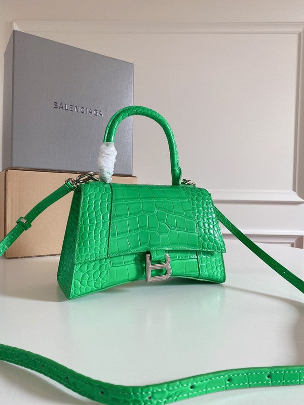 Zivas Charm Effortless Elegance Premium Handbag (Designer-Inspired Craftsmanship) – Lifestyle Shot