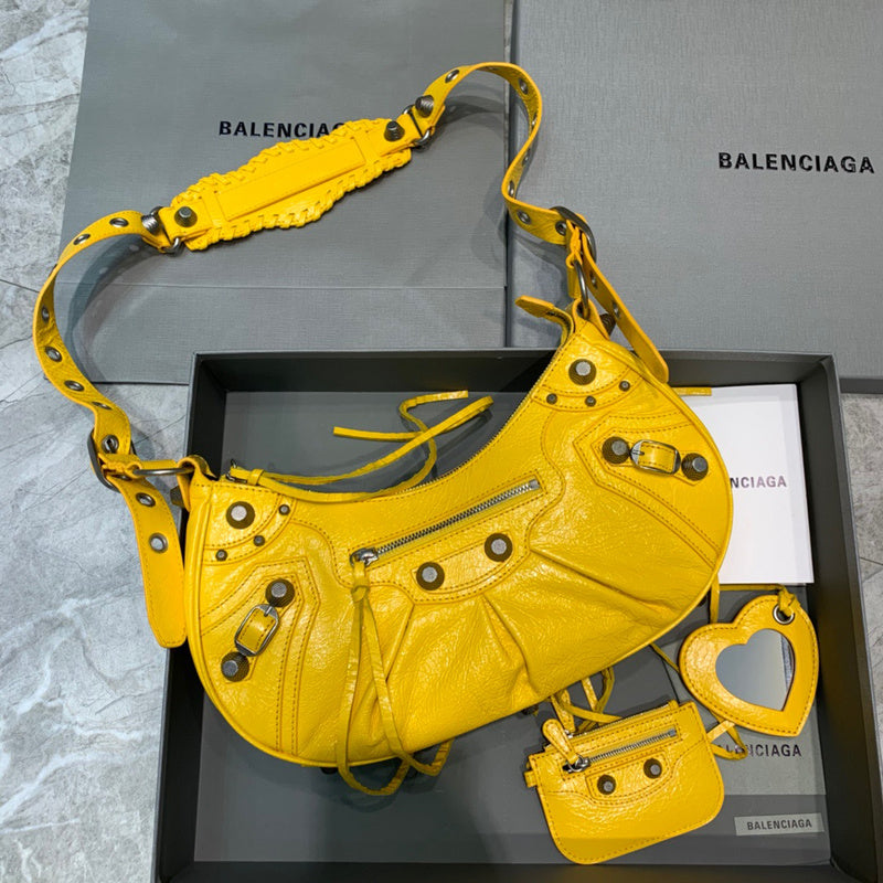 Statement Premium PU Leather Handbag - Premium Craftsmanship Detailing | Women's Everyday Carry Handbag #378 - front view (image 1) of designer-inspired handbag