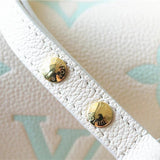  carryall bag interior and compartment view 9