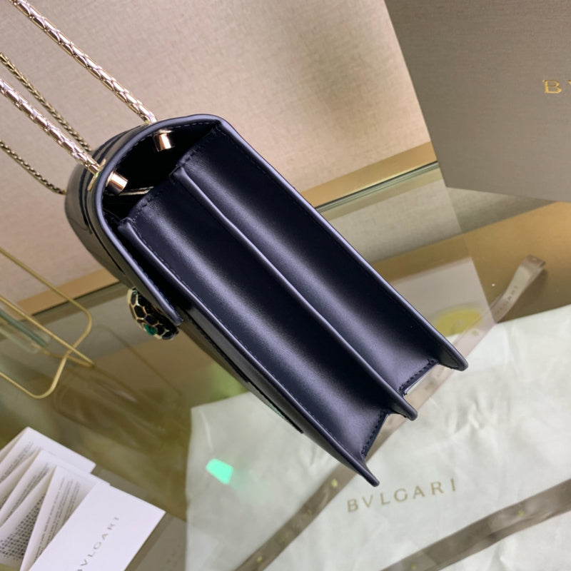 Effortless Premium PU Leather Handbag - Premium Craftsmanship Detailing | Women's Fashion Handbag #1687 - alternate angle view (image 8) of designer-inspired handbag