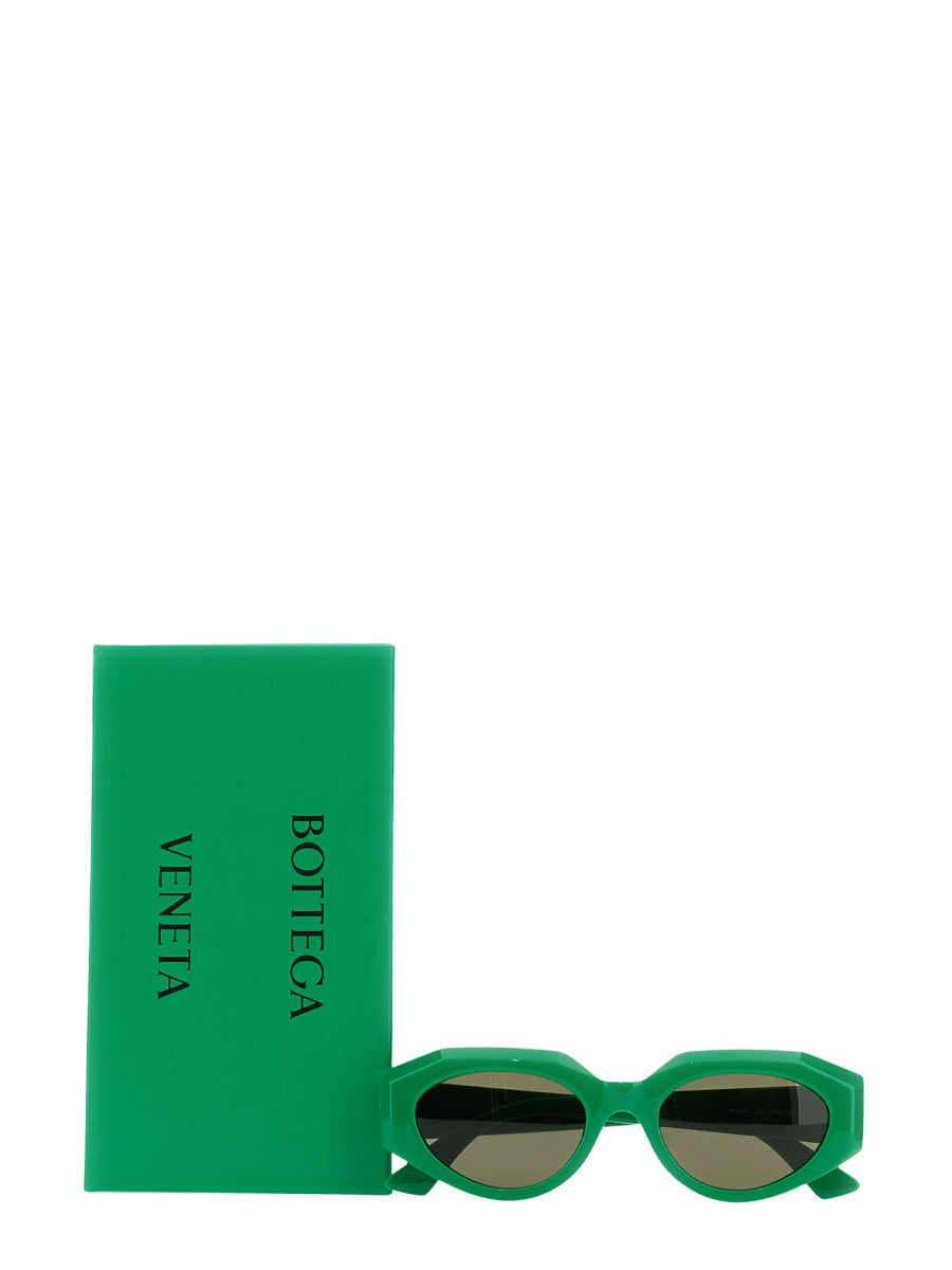 Bottega Veneta premium sunglasses detail and craftsmanship close-up