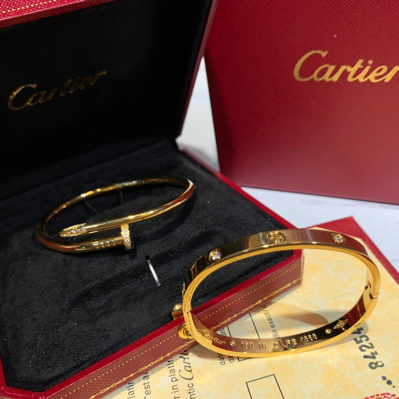Front view of Cartier unisex jewelry piece