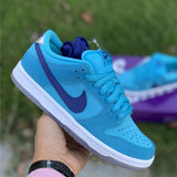 Nike Men's & Women's Luxury Fashion Trainers — Style 198 hardware detail