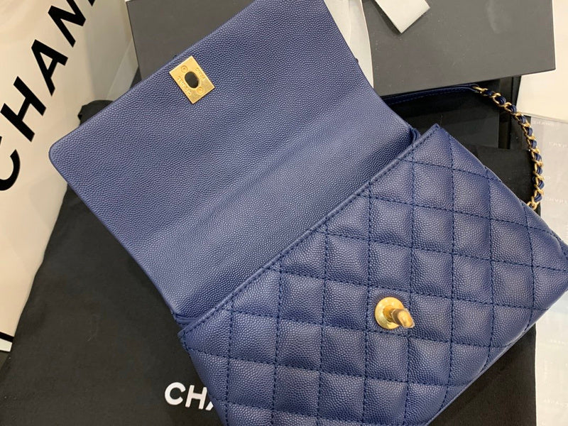  mid purse view 3