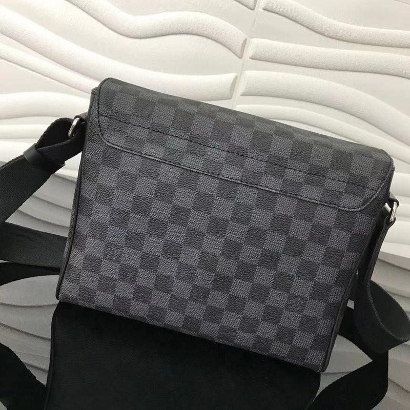 Close-up detail of classic premium women's handbag – women's statement bag
