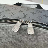 Handle and strap detail of premium refined women's handbag – women's statement bag