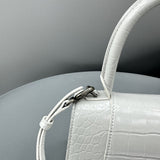 Zivas Charm Effortless Elegance Statement Handbag (Modern Wardrobe Staple) – Styled Look