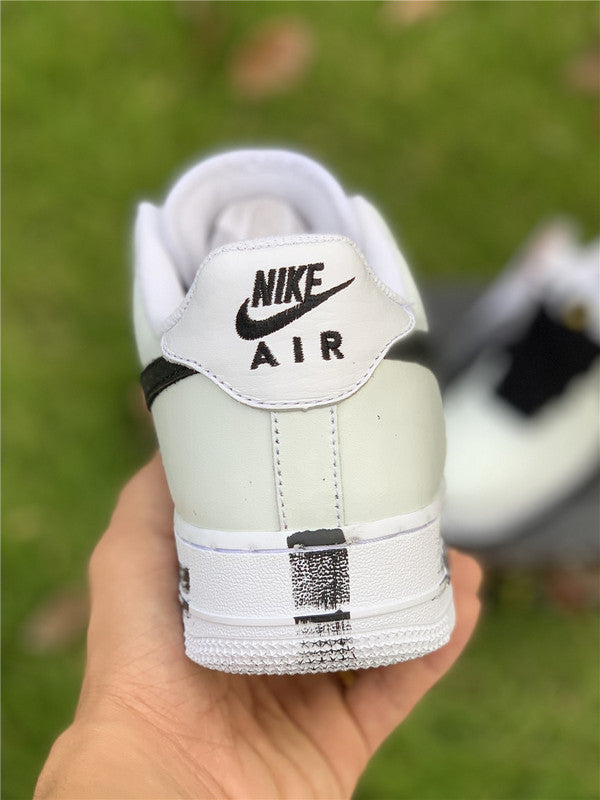 Nike Men's & Women's Luxury Fashion Trainers — Style 066 detail view