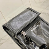 Ziva's Charm handbag – close-up view (one versatile size)
