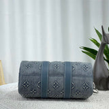 sleek everyday bag detail view showing craftsmanship