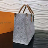 Close-up detail of refined polished women's handbag – women's everyday handbag