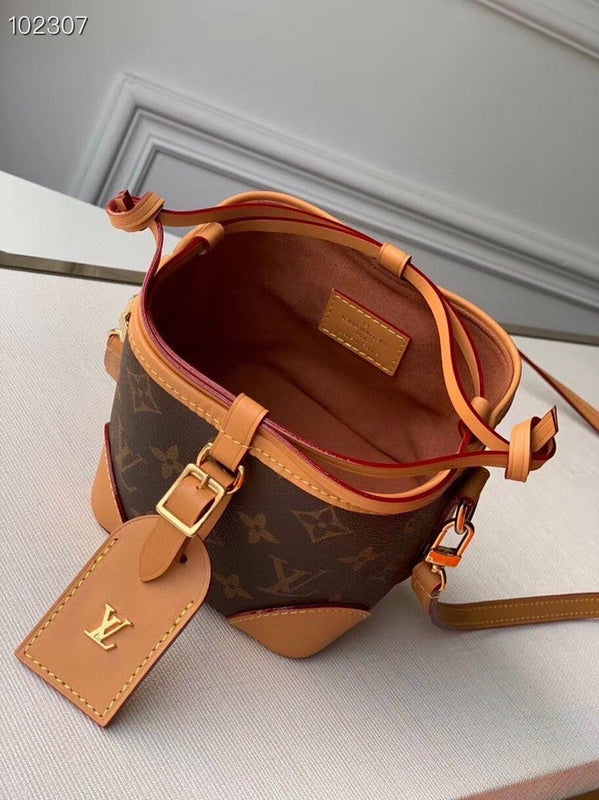 Close-up detail of polished modern women's handbag – women's everyday handbag
