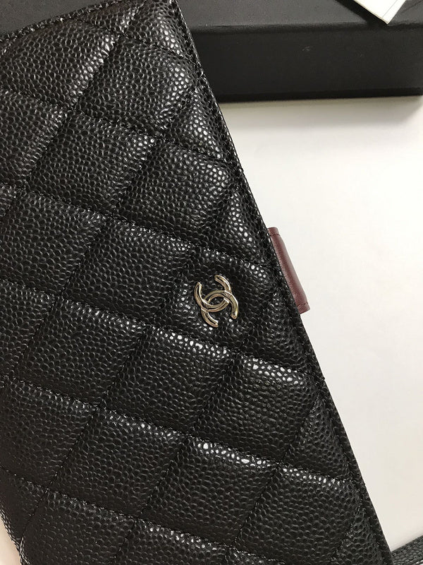 Zivas Charm Refined Structure Everyday Handbag (Elevated Accessory Essential) – Back View