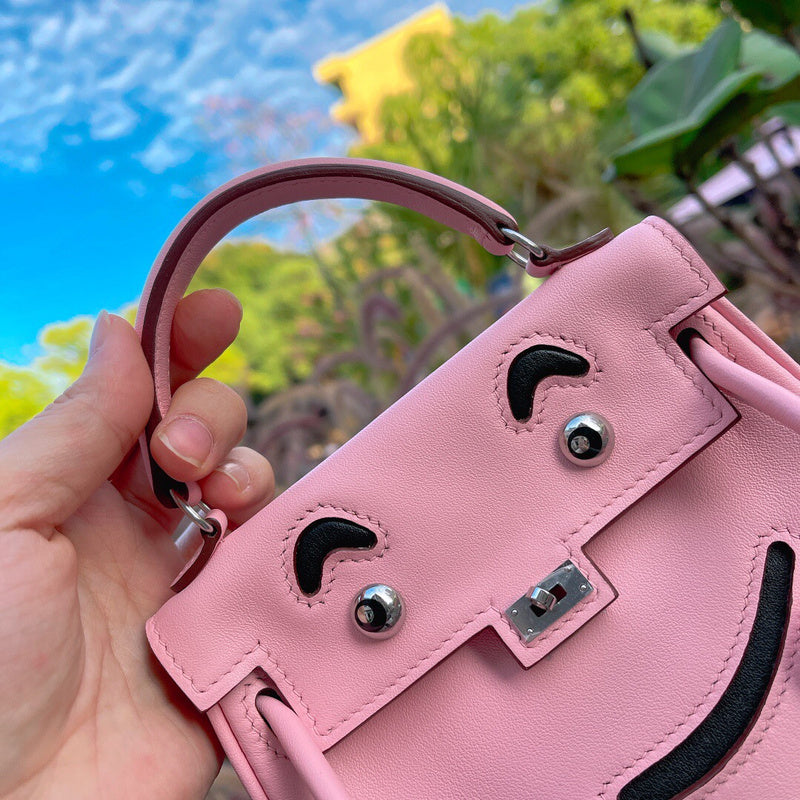Modern handbag styled for everyday wear