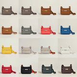  modern carryall bag detail view showing craftsmanship 14