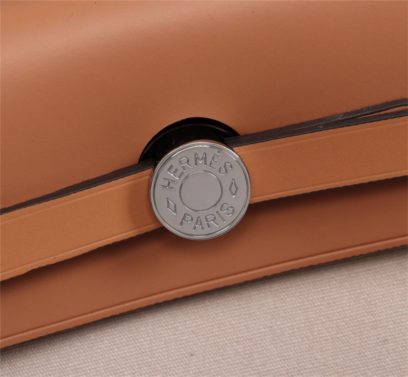 Chic bag women's premium everyday handbag