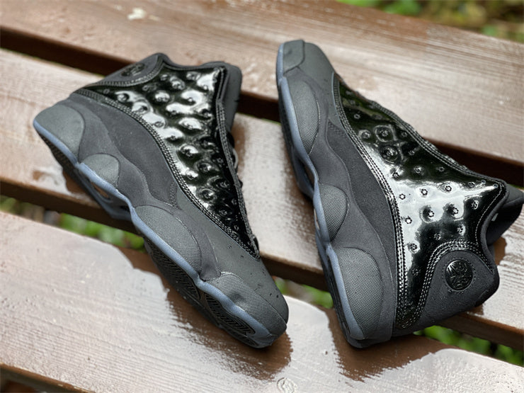 Nike Men's & Women's Designer Lifestyle Shoes — Style 236 side view