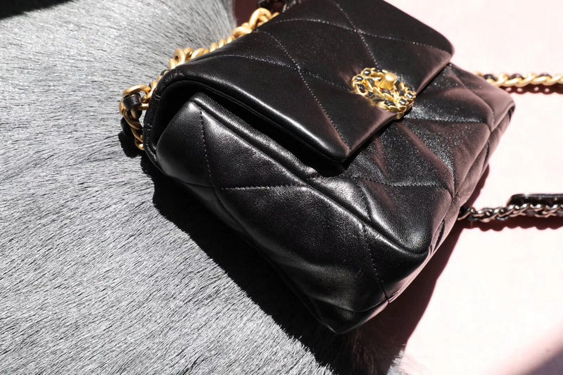 Zivas Charm Elevated Essentials Designer Handbag (Designer-Inspired Craftsmanship) – Interior View