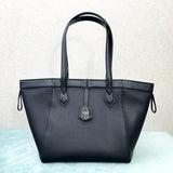 Ziva's Charm handbag – interior view (15cm*18.5cm*18cm)