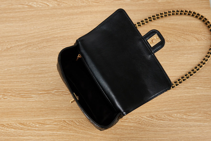Zivas Charm Effortless Sophistication Designer Handbag (Premium Everyday Carry) – Interior View