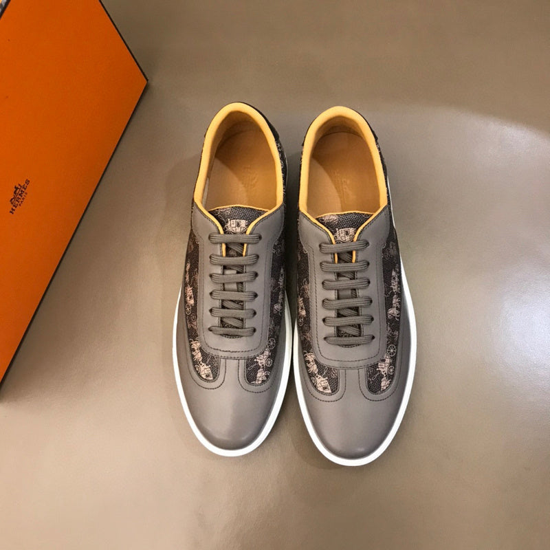 Hermes shoes Style 098 - logo and branding close-up