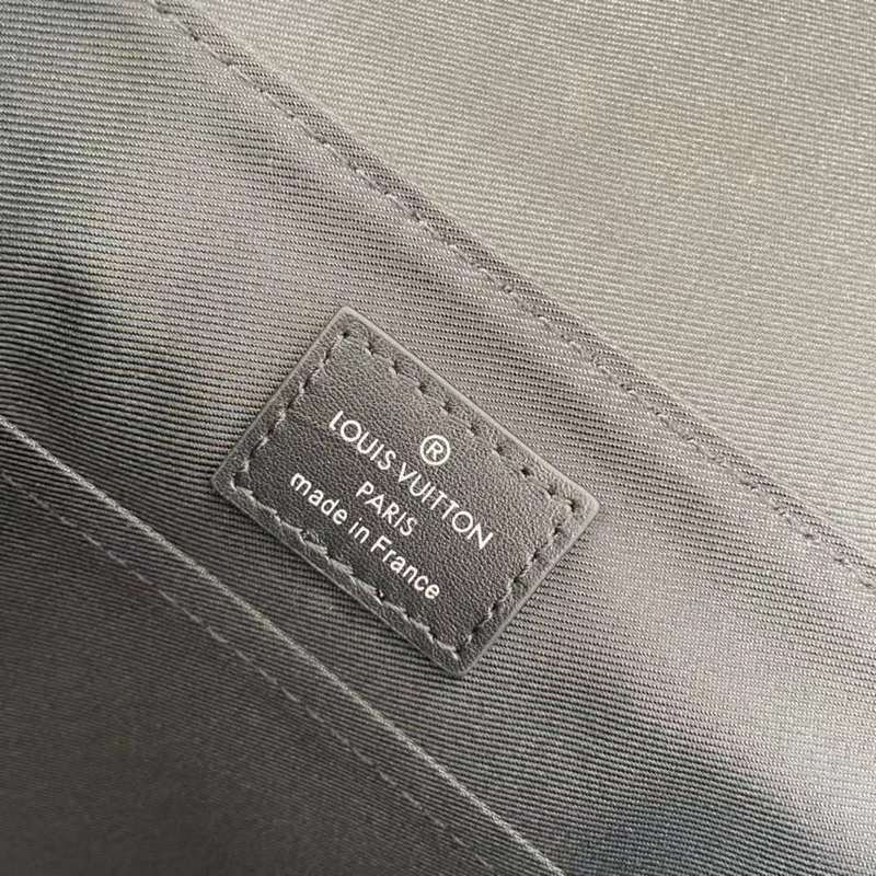 Side profile of elevated polished women's handbag – women's everyday handbag