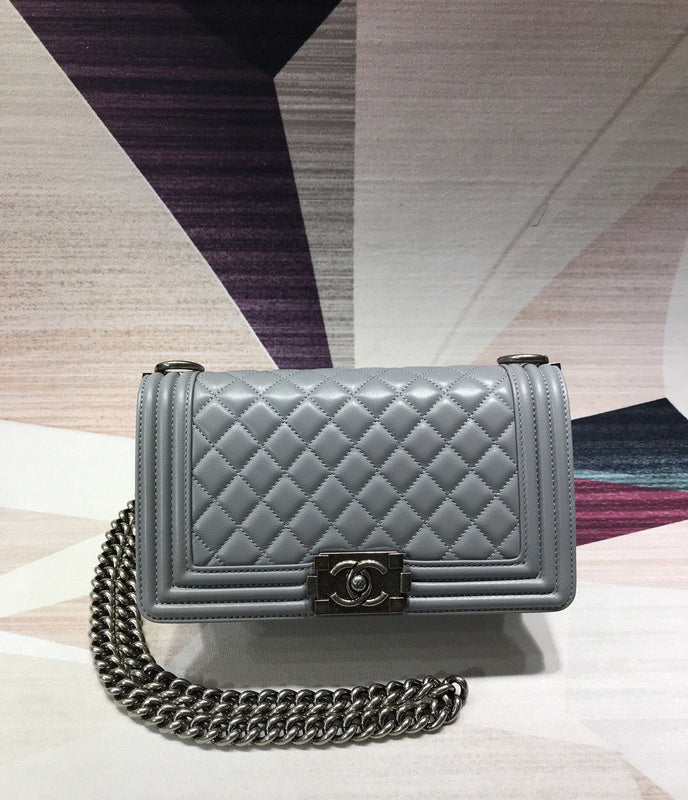  mid purse view 6