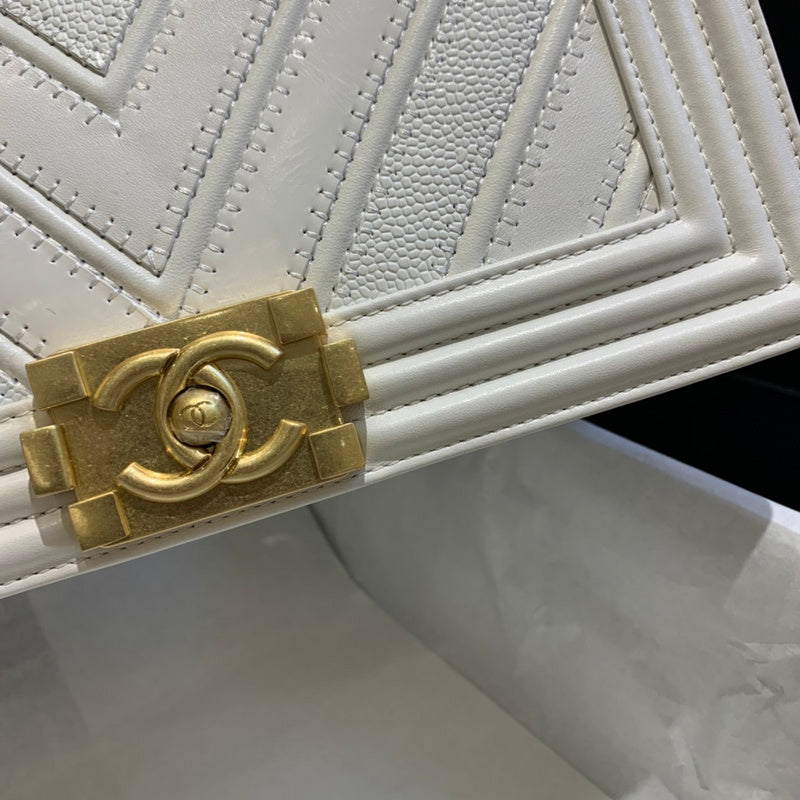  handbag, mid everyday style, image 6