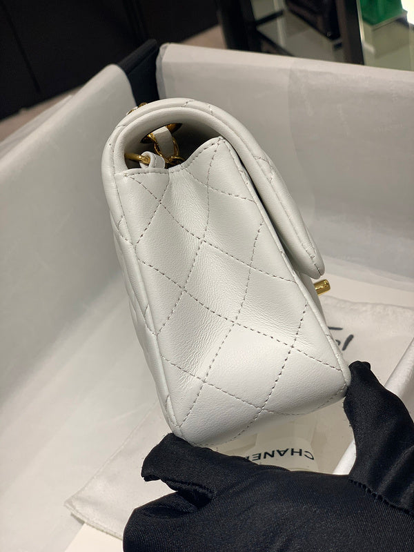  women's handbag, mid design, view 7
