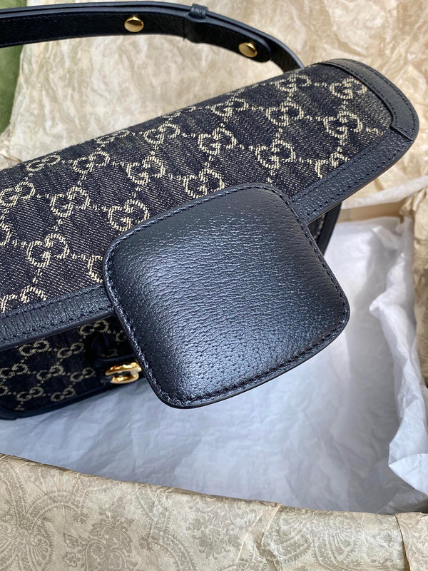 Styled lifestyle shot of everyday-luxe classic women's handbag – women's everyday handbag