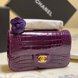  mid purse view 1