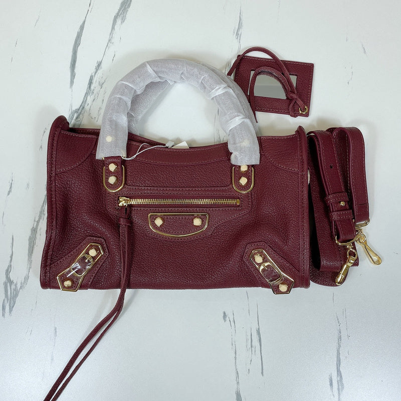 Zivas Charm Classic Sensibility Fashion Handbag (Refined Modern Silhouette) – Angled View