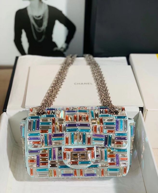  women's handbag, mid design, view 2