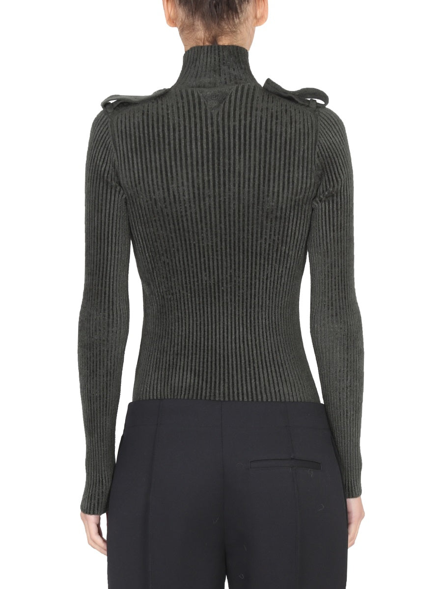 Bottega Veneta premium sweaters & pullovers detail and craftsmanship close-up