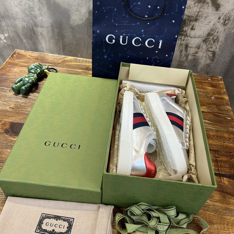 Gucci tonal black luxury sneakers view 9 premium leather build