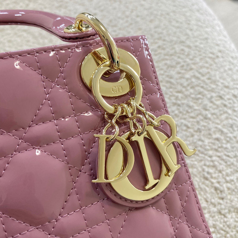 Back view of elevated chic women's handbag – women's everyday handbag
