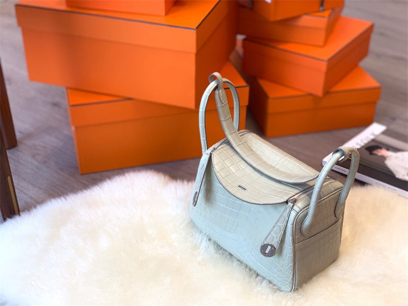 Side view of everyday-ready structured handbag