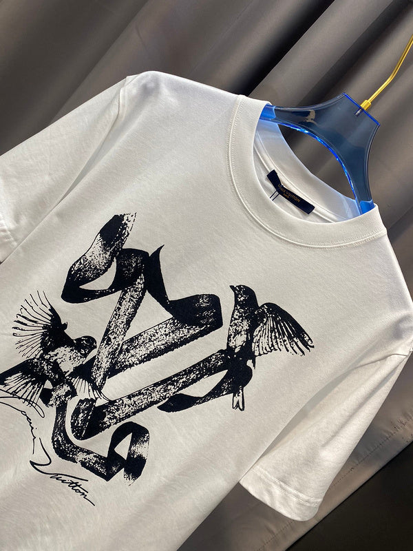 Full styled look of Louis Vuitton cotton t-shirt with tailored silhouette