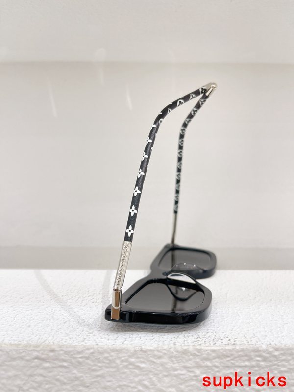 Lifestyle view of Louis Vuitton unisex sunglasses