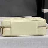 Zivas Charm Streamlined Design Luxury Handbag (Modern Wardrobe Staple) – Detail View