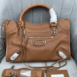 Zivas Charm Effortless Elegance Statement Handbag (Premium Everyday Carry) – Lifestyle Shot