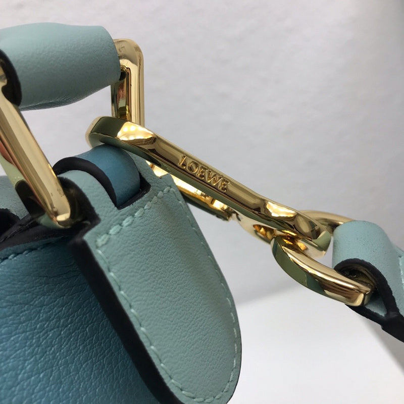 Ziva's Charm handbag – side angle view (29cm*18cm*12cm)