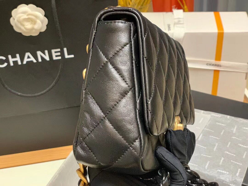  mid purse view 5